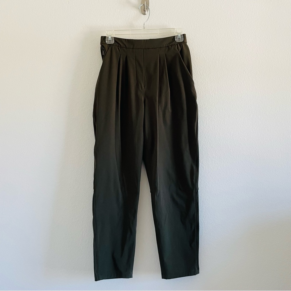 Lululemon Essential High-Rise Trouser - Picture 2 of 9